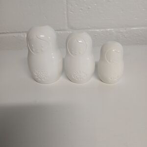 FRED Russian Matryoshka white measuring cups, nesting six pieces, plastic